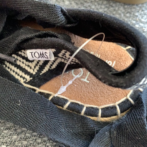 TOMS strappy espadrilles - Picture 4 of 7